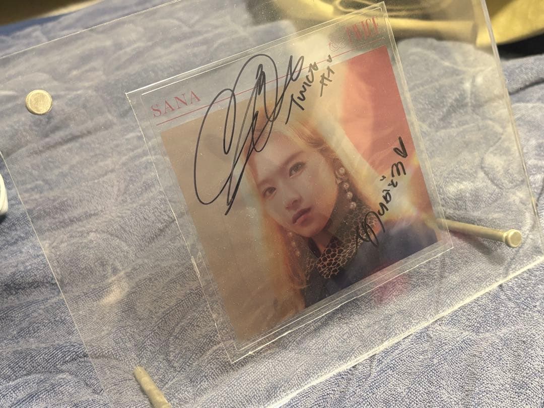 【値下げ中】 TWICE SANA 直筆　サイン　サナ　&TWICE