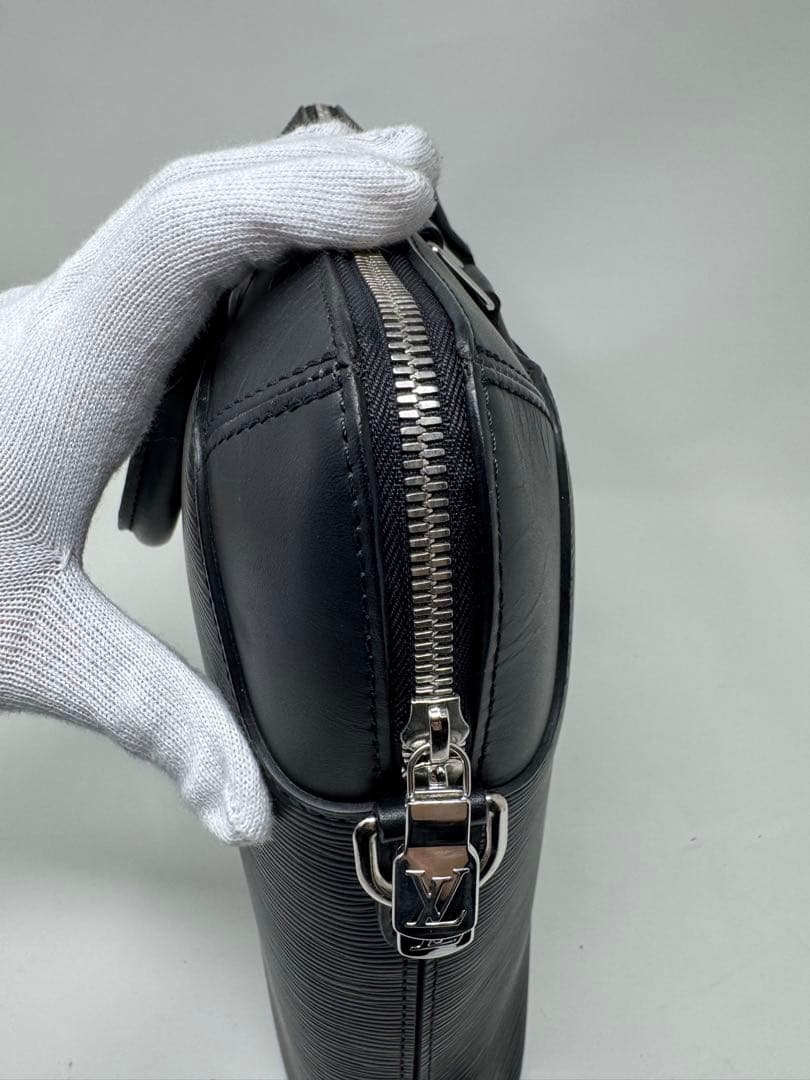 ルイヴィトン　エピ　オリバー　ブリーフケース　M51689 ウーロン