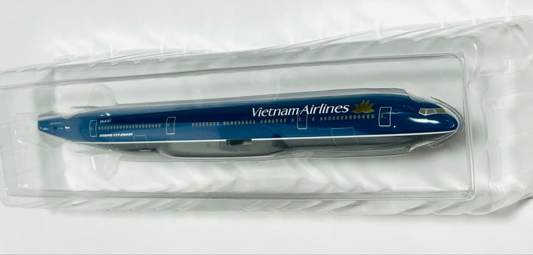 hogan 1/200 ベトナム航空 B777-200