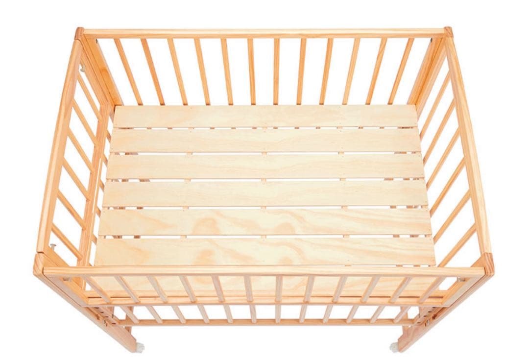 アカチャンホンポ限定　ベビーベッド　トールプラスＷオープン　ナチュラル カラー