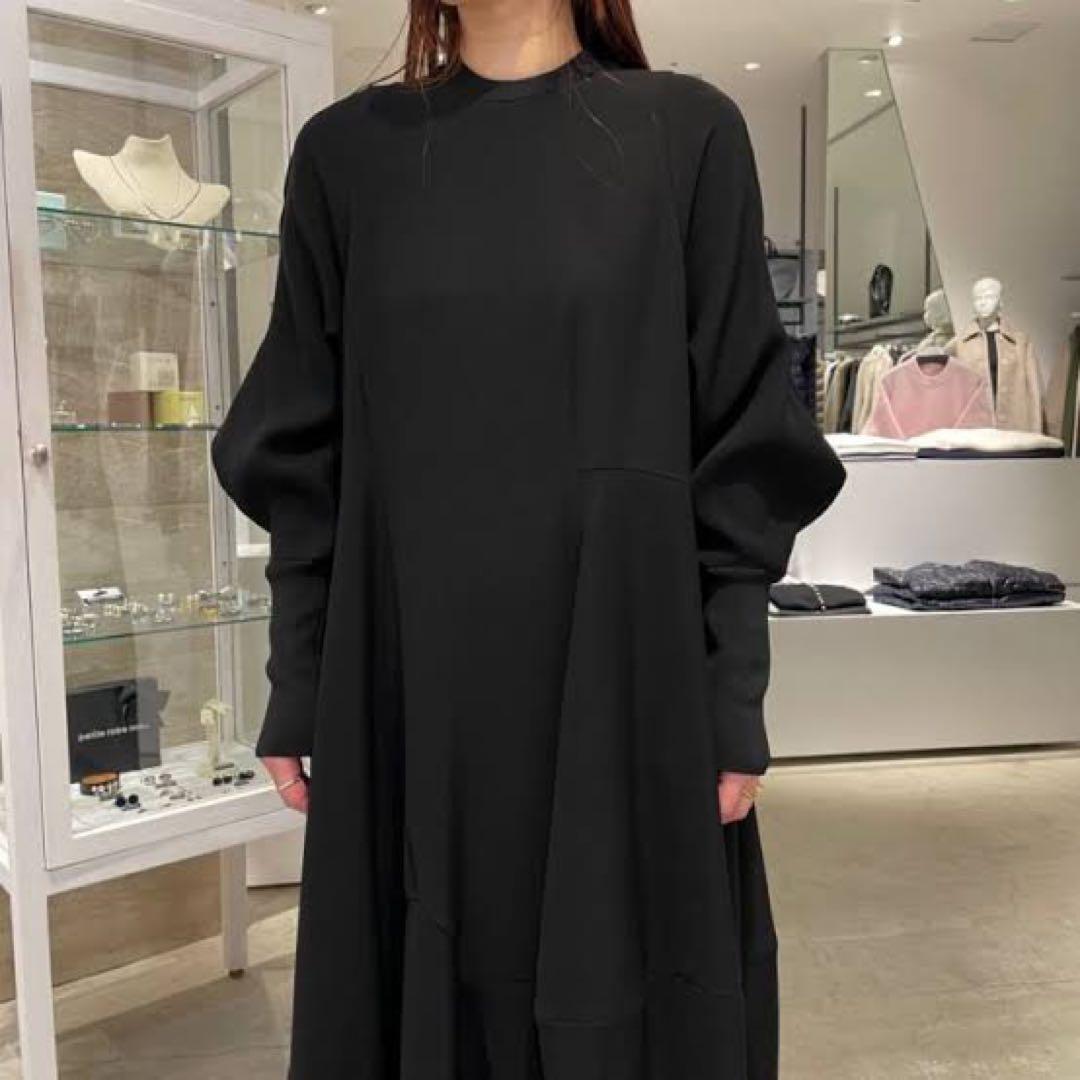 美品✨ENFOLD CURVE-SLEEVE ASYMMETRY-DRESS 黒