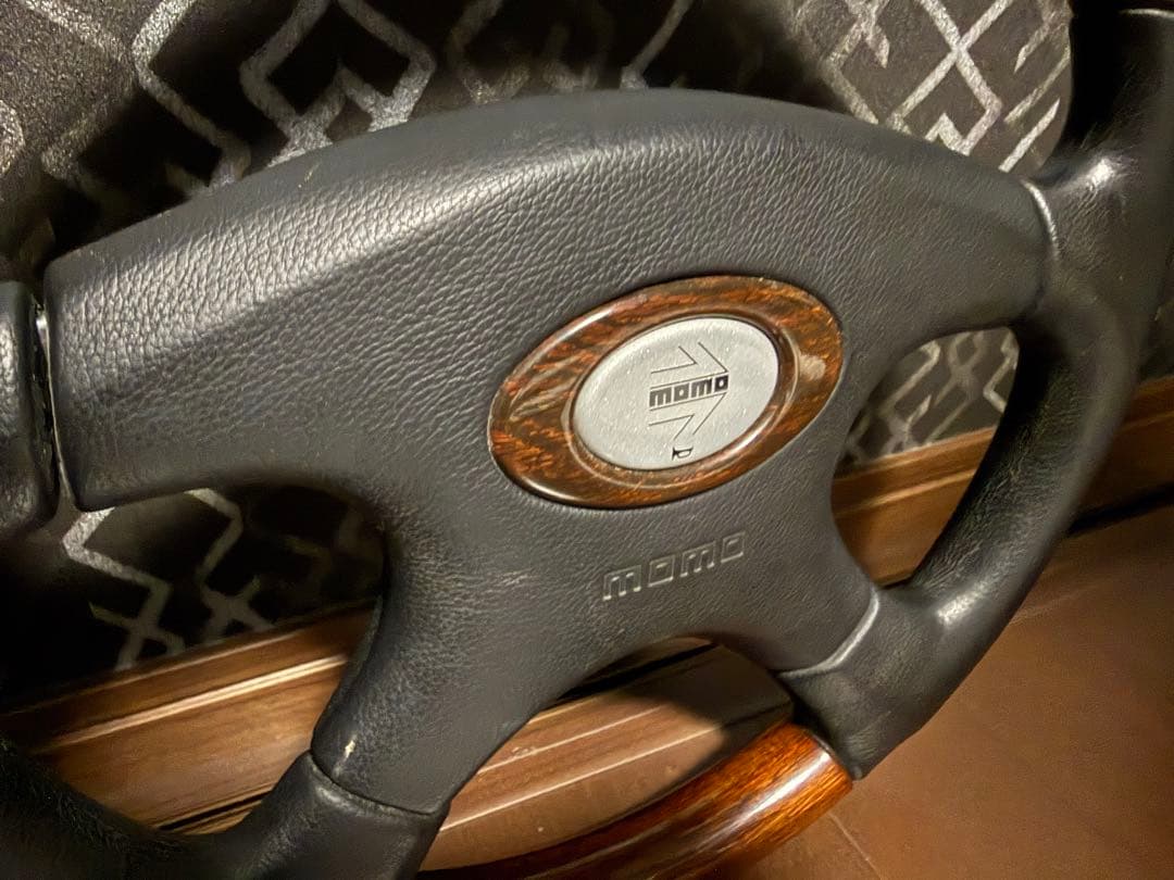 momo ステアリング　ウッド　コンビハンドル　VIPCAR 廃盤商品