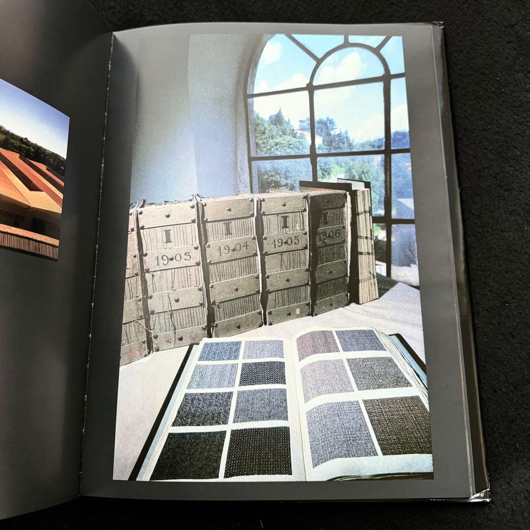 チェルッティ 写真集「CERRUTI 1881」紳士服 ファッション 生地