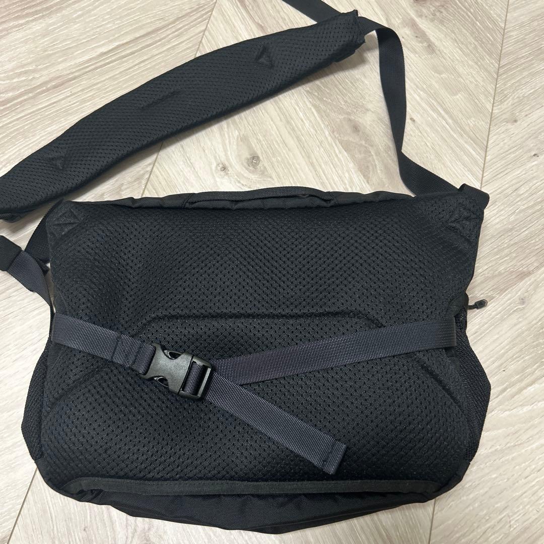 THE NORTH FACE ベビースリングバッグ　ブラック