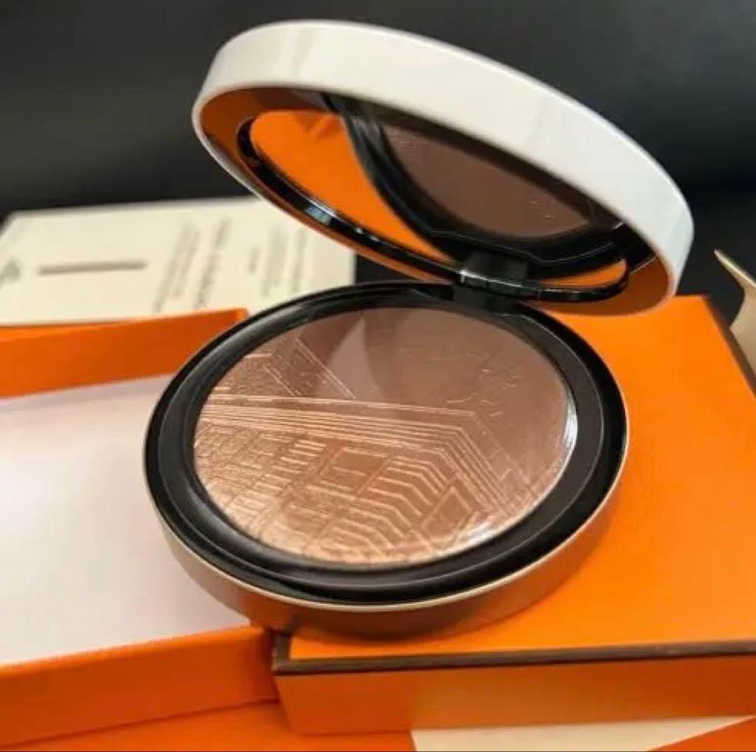 HERMES エルメス フェイスパウダー 新品未使用 専用箱付き