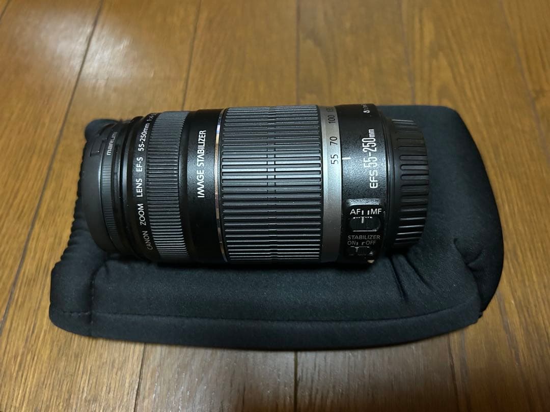Canon EF-S 55-250mm f/4-5.6 IS ズームレンズ