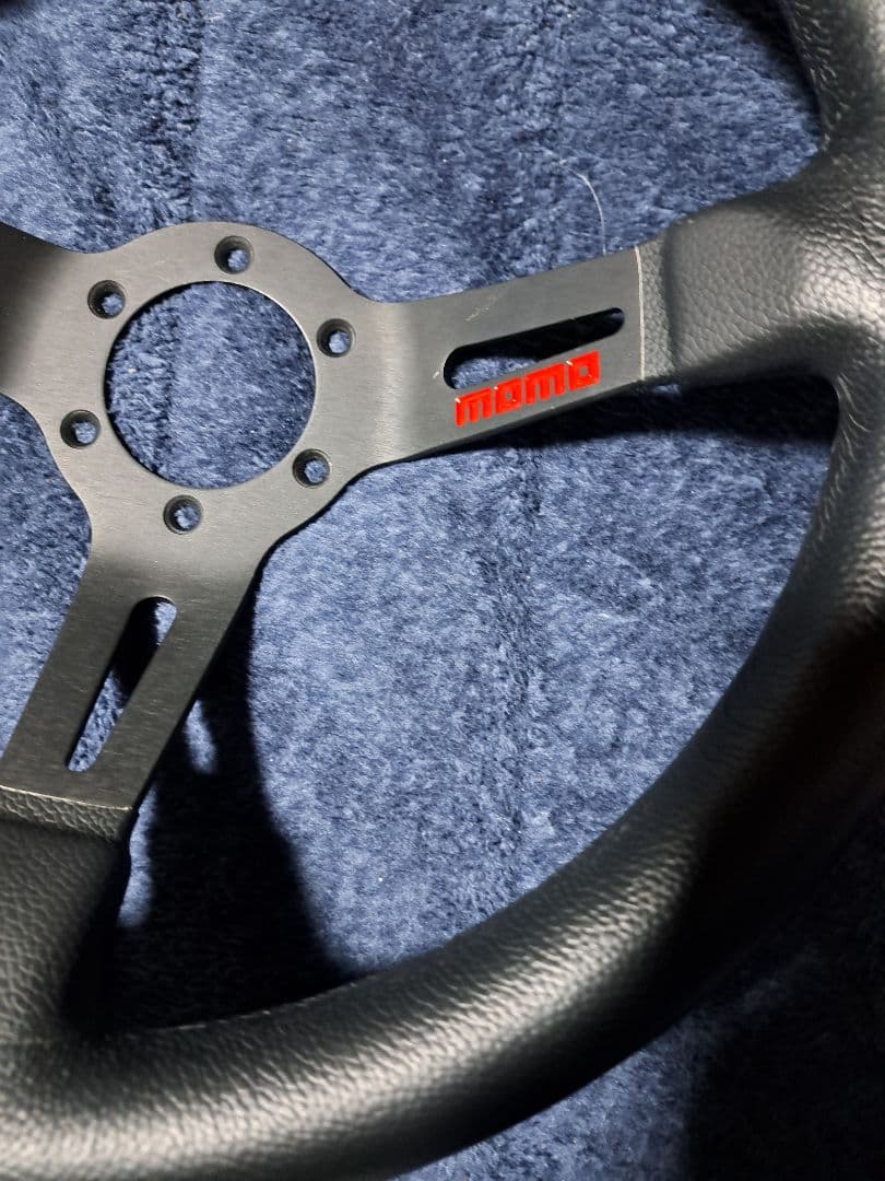 ドリフティング MOMO モモ