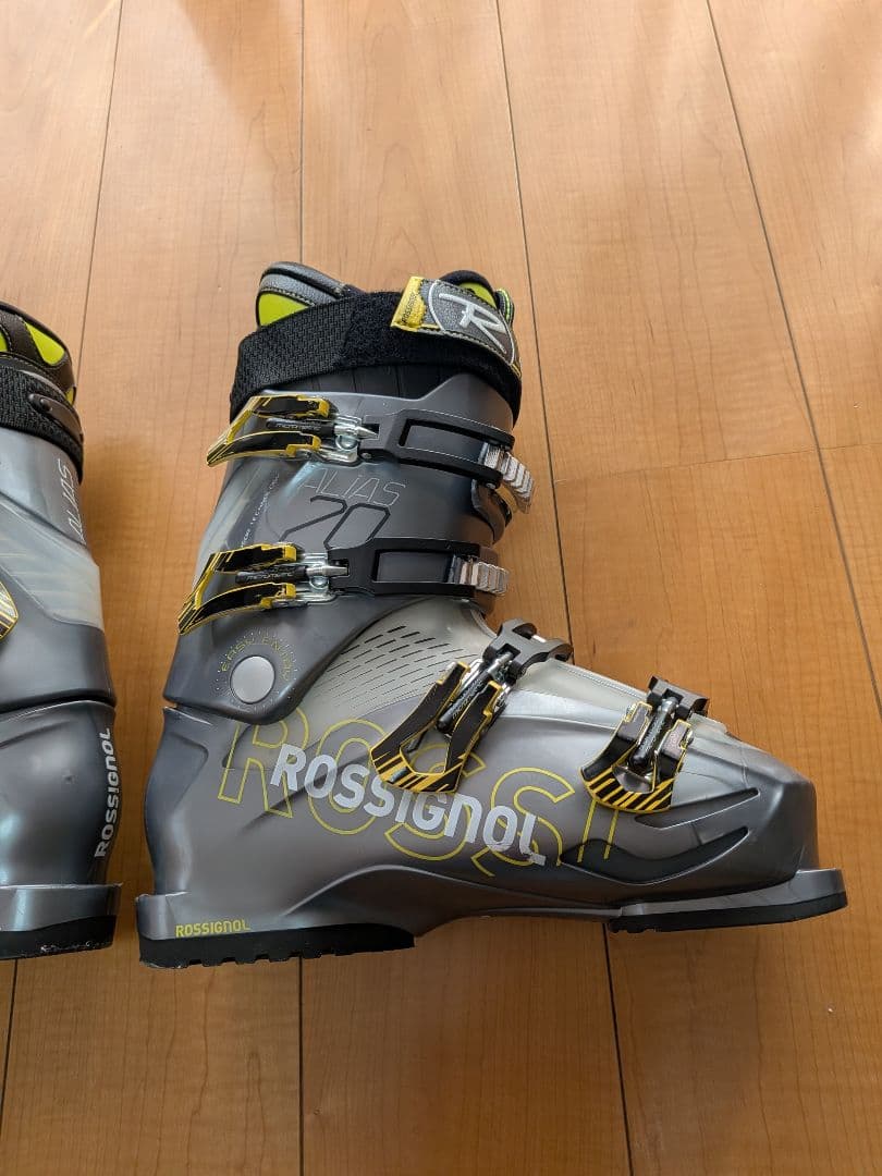 スキーブーツ　265mm ロシニョール（ROSSIGNOL）中級レベル