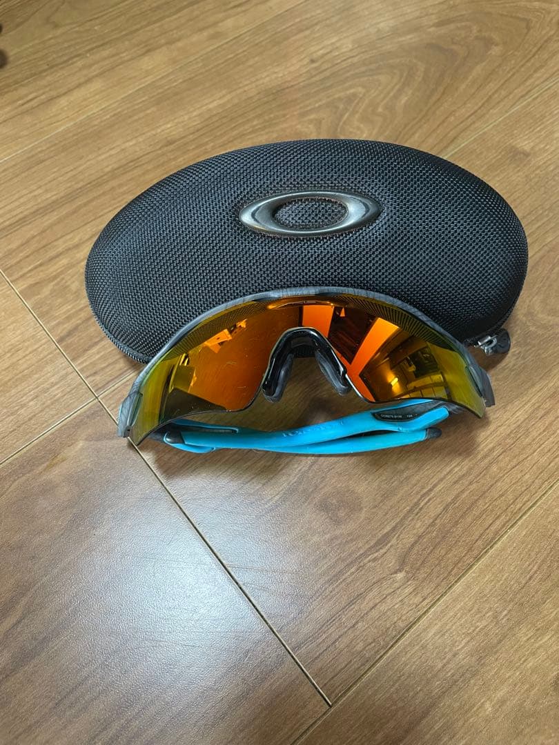 オークリーサングラス