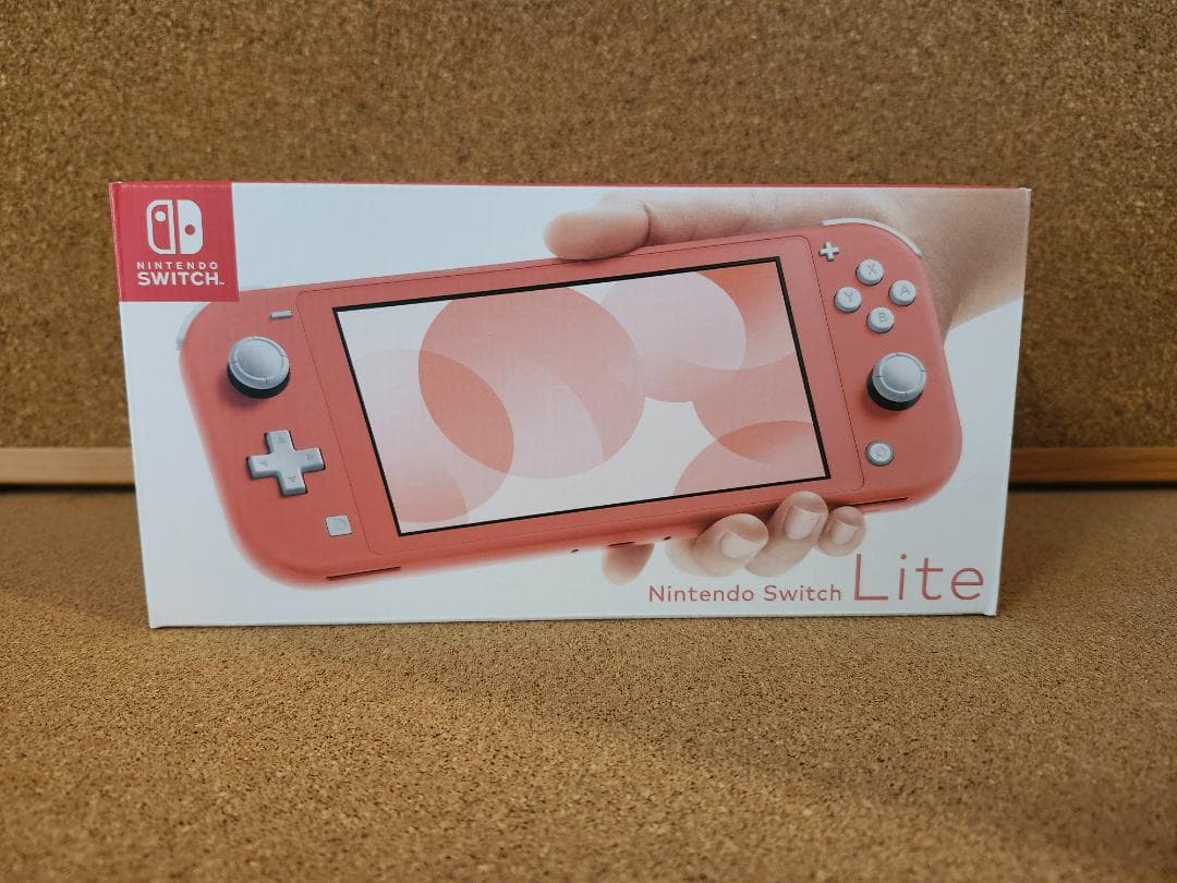 Nintendo Switch　ライト　未開封　A