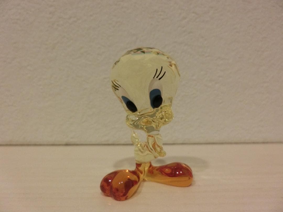 Peony　美品　スワロフスキー　バッグス・バニー＆トゥイーティー