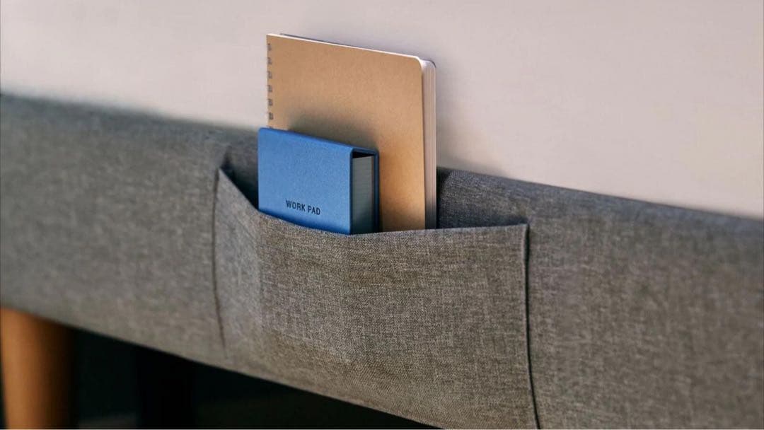 エマ・スリープ　クイーン　ベッドフレーム