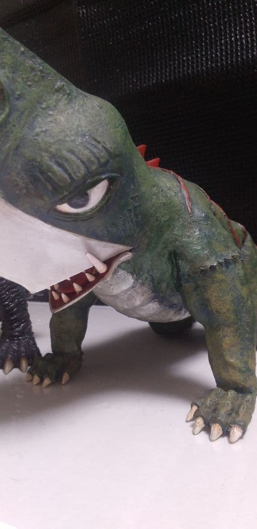 大悪獣ギロン！ボークス、オリエントヒーロー３０センチシリーズ！