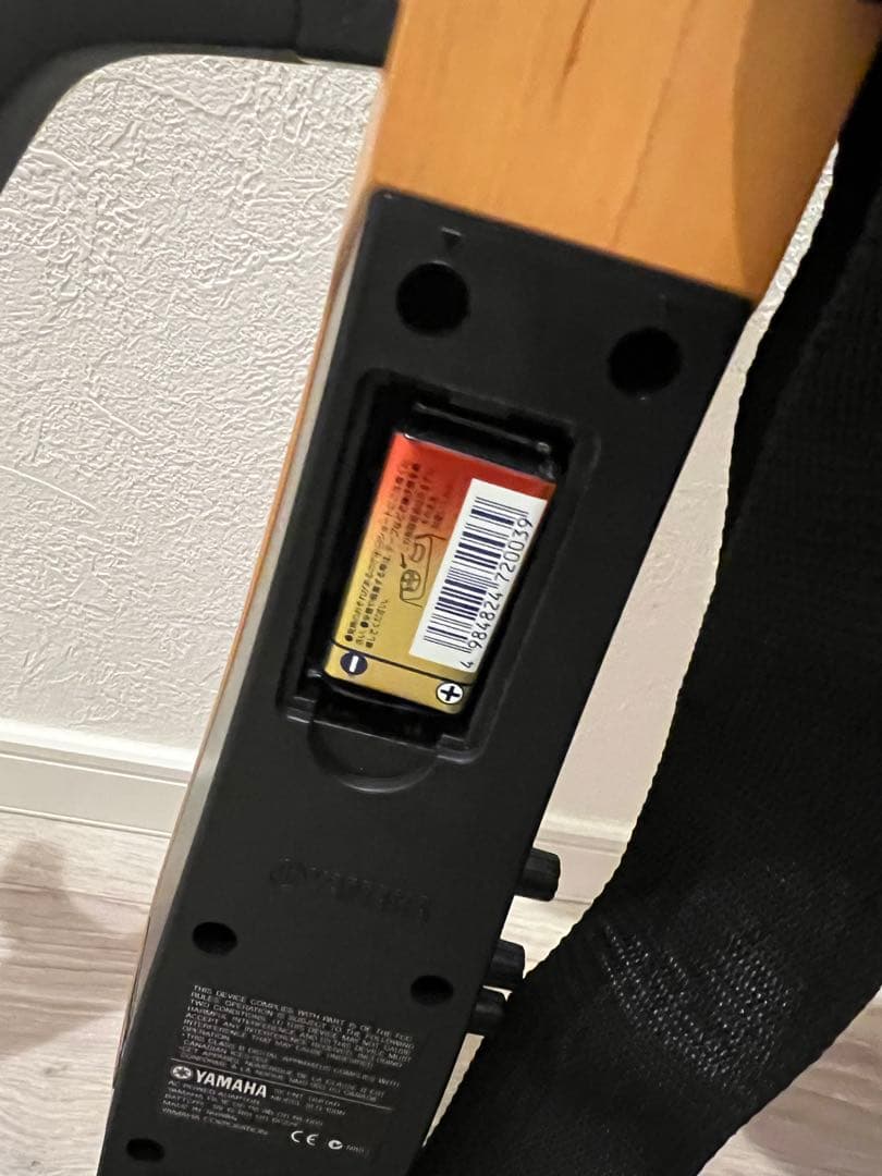 Yamaha SLG100Nサイレントギター