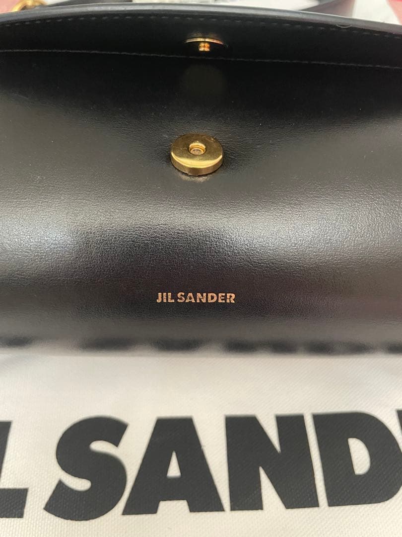 JIL SANDER ブラックレザーショルダーバッグ　カンノーロ