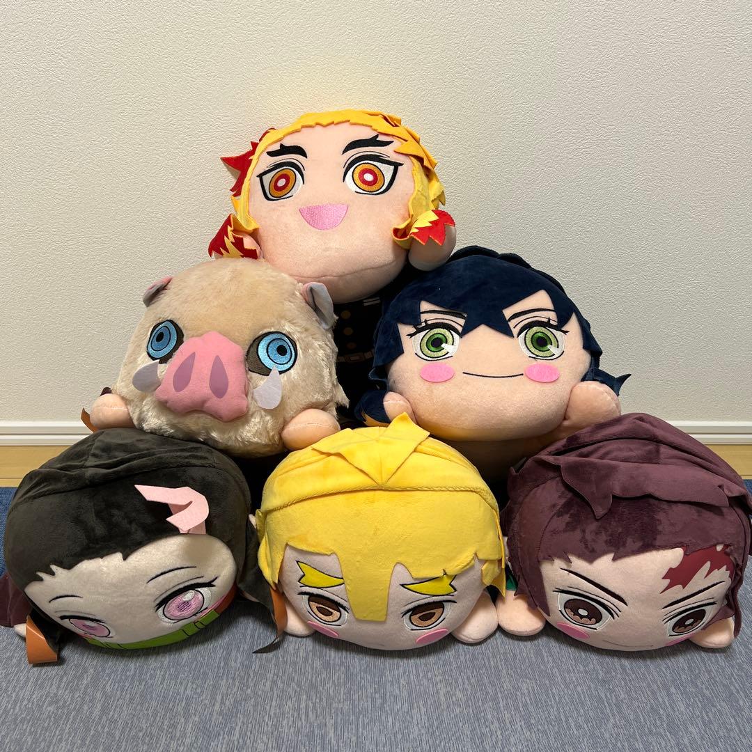 鬼滅の刃 寝そべりぬいぐるみ　大　6個まとめ売り