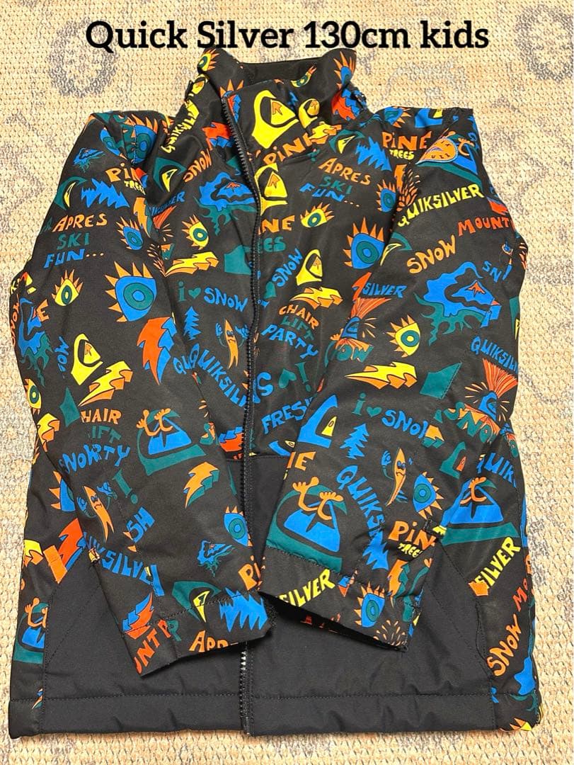 Quick Silver スキー、スノボウェア　上下6〜7歳130 上着美品