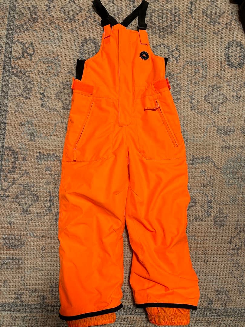 Quick Silver スキー、スノボウェア　上下6〜7歳130 上着美品