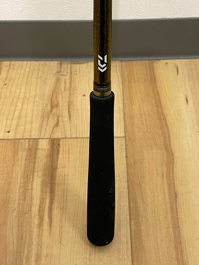 13888 ダイワ　LEADING NERAI MH-230 釣具　釣り