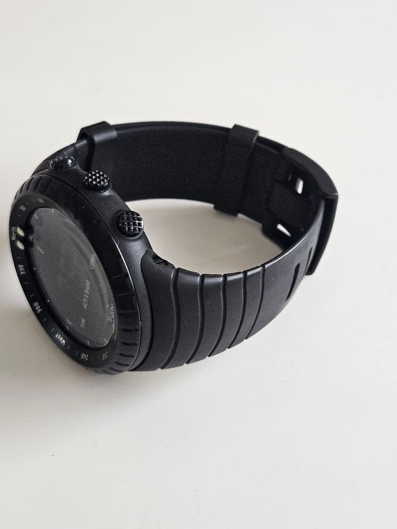 SUUNTO　コア（CORE） オールブラック S014279010