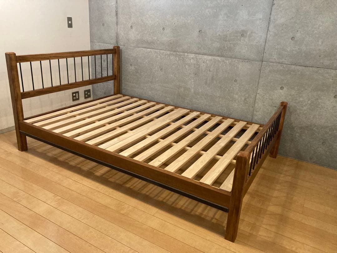 ACME Furniture ダブルベッドフレーム