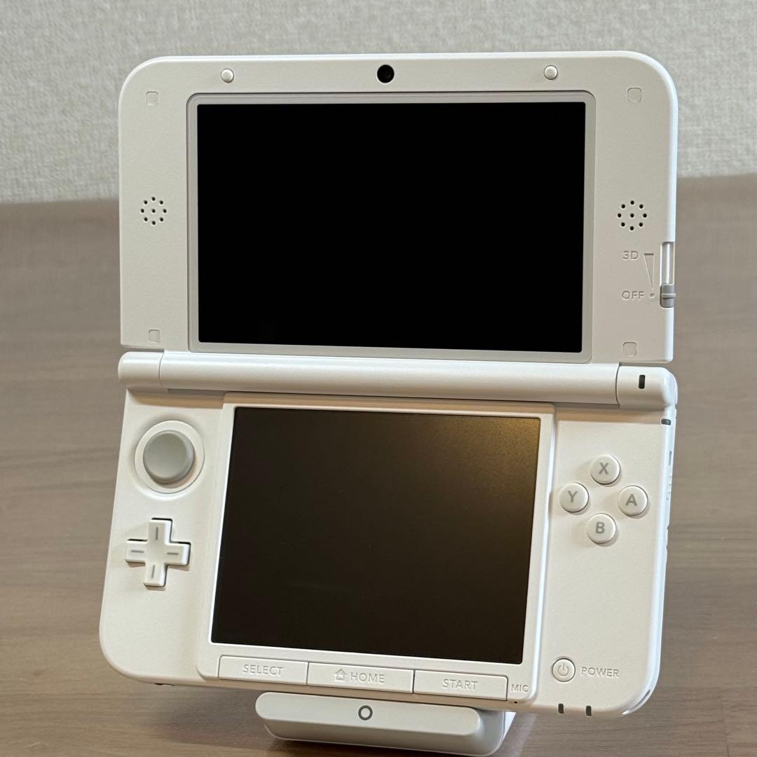 6-253【ほぼ未使用】ニンテンドー3DS LL ピンク×ホワイト