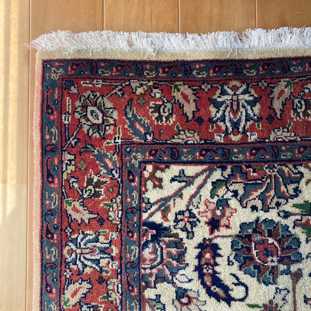 ヴィンテージラグ　トライバルラグ　インド　アグラ