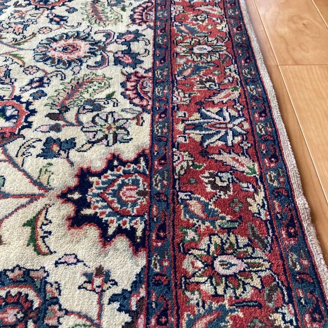 ヴィンテージラグ　トライバルラグ　インド　アグラ