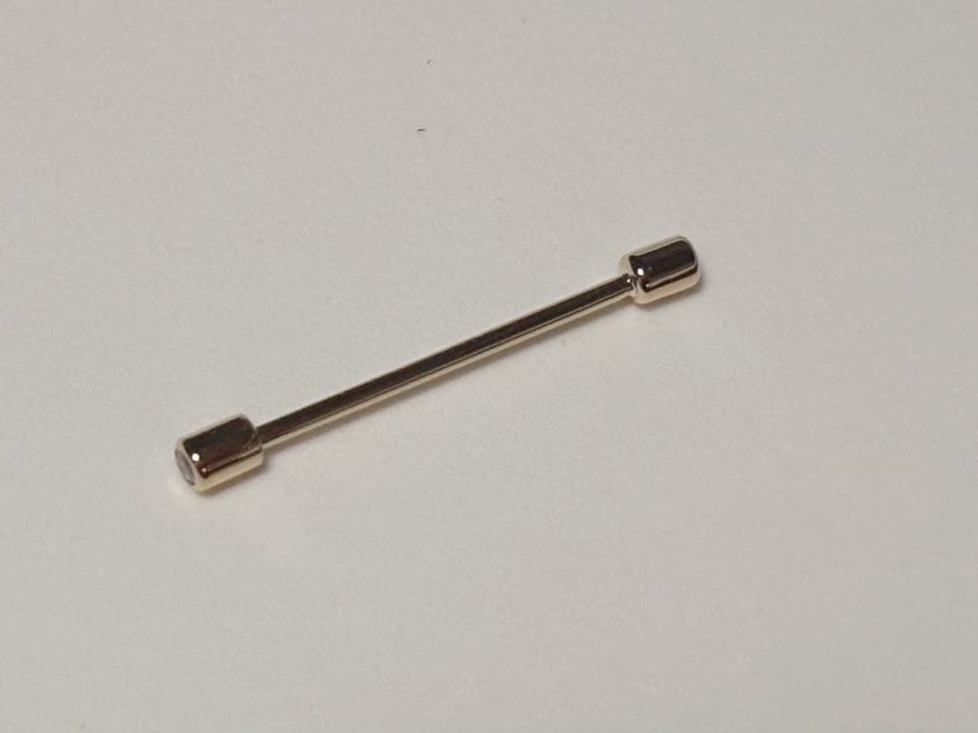 〈シハラ〉ダイヤモンドツイストピンピアス02