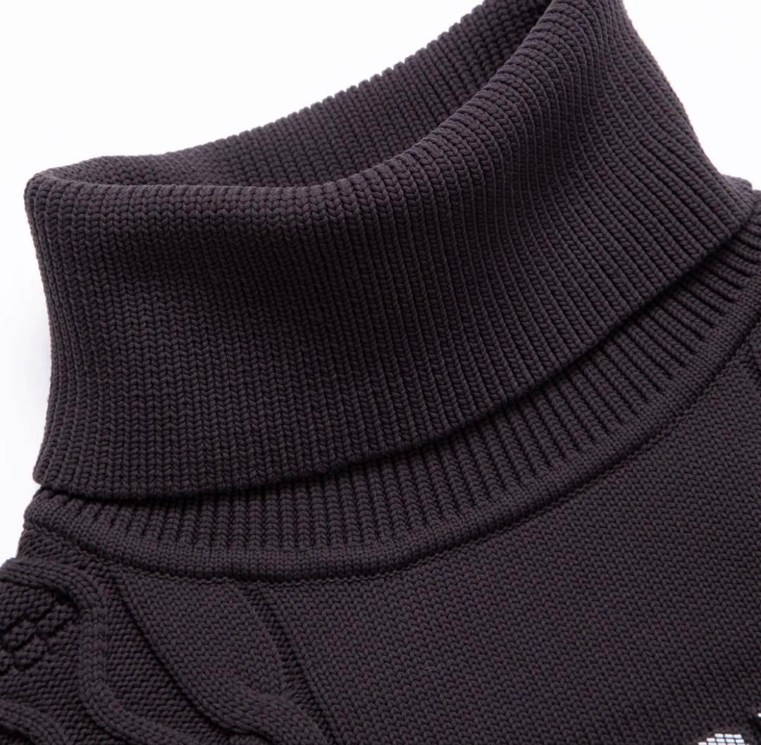 新品未使用【デヴァローゴルフ】ケーブル タートルネックセーター（M）