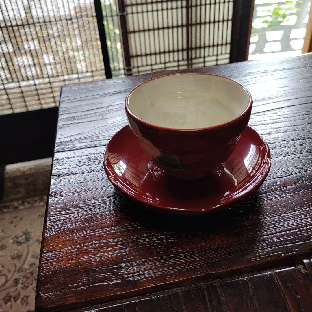 愛 陶庵　とうあん湯のみ茶碗　木製塗り茶托付き　ハナミズキ