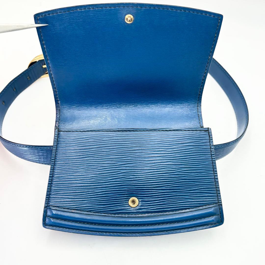 ★Louis Vuitton エピ　サンチュール・ティルシット　ボディバッグ