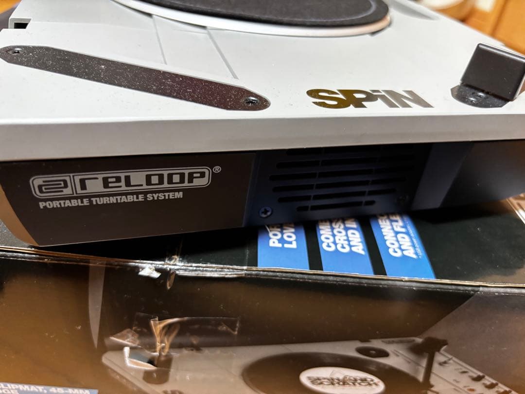 Reloop SPIN ポータブルターンテーブル