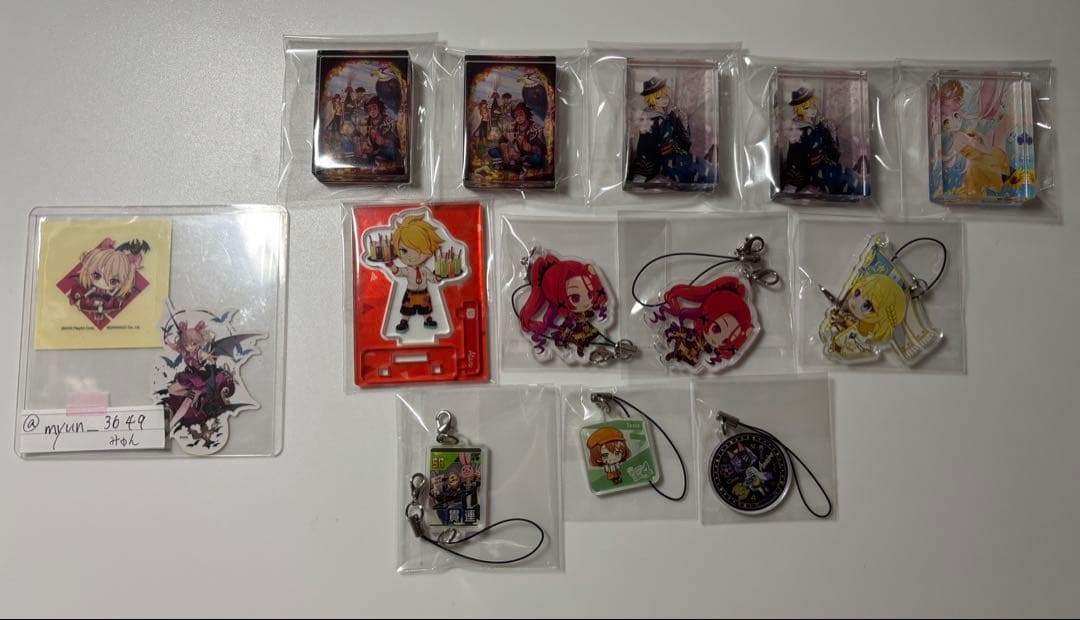 コンパス アクリルスタンド まとめ売り クリアファイル 缶バッジ コースター