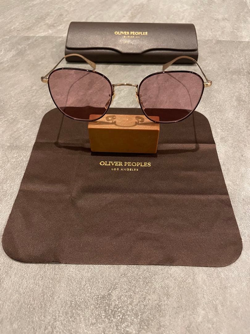 OLIVER PEOPLES オリバーピープルズ　サングラス　CLYNE