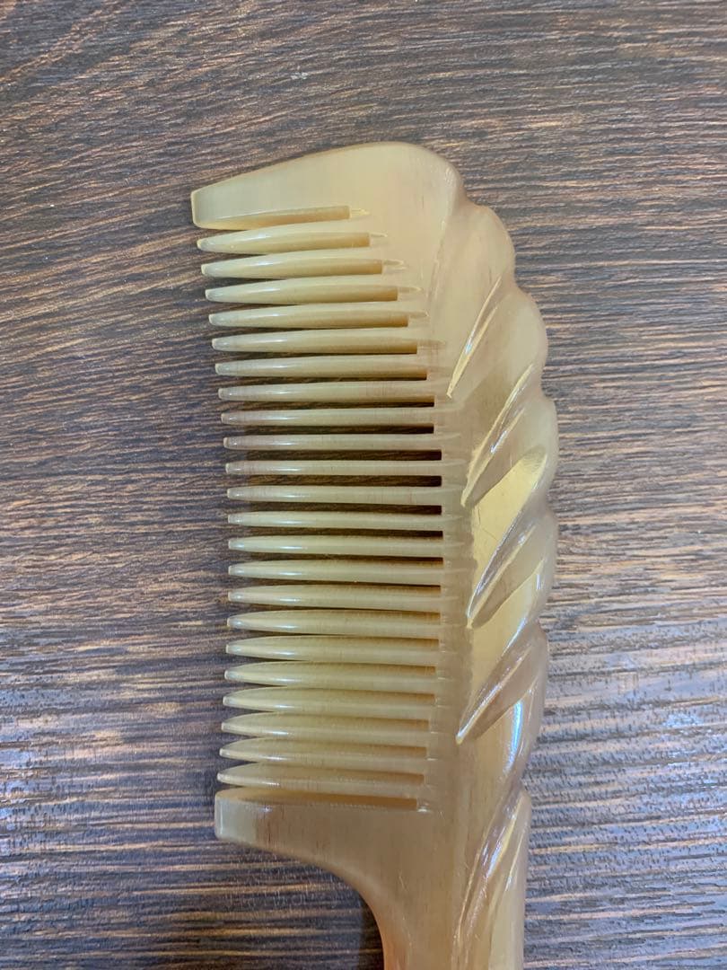 シープホーンコーム　ポケットタイプ　ハンドル付き　羊角　天然角