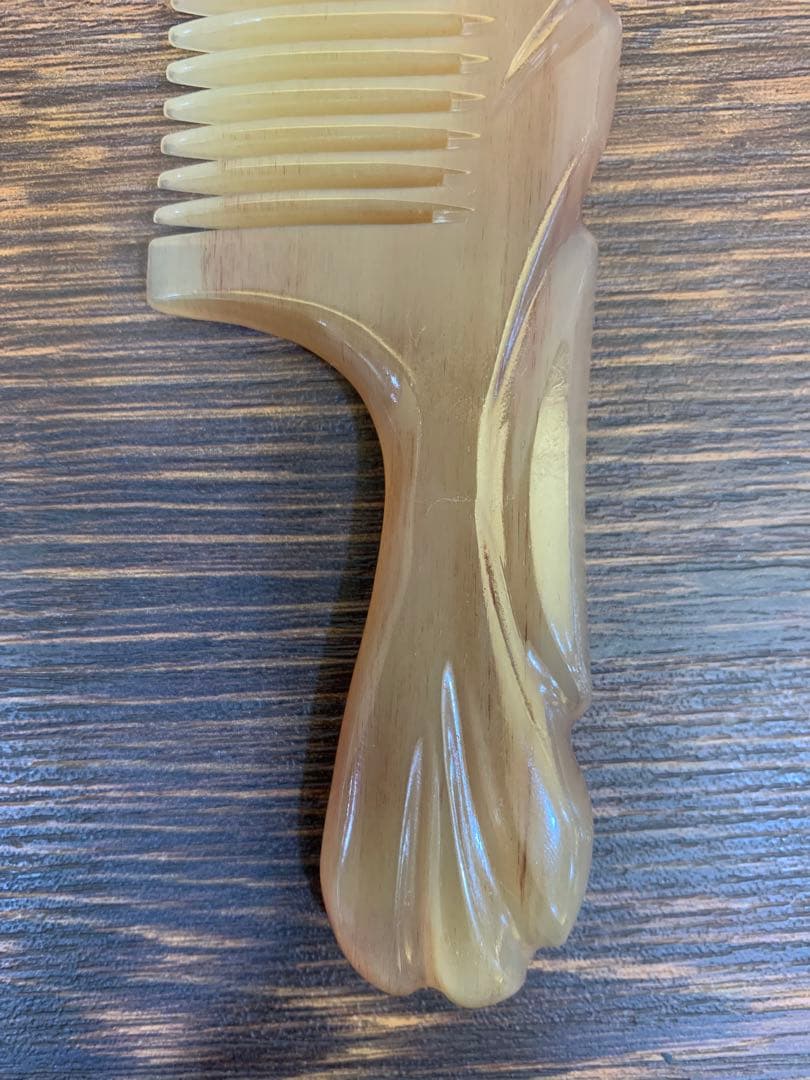 シープホーンコーム　ポケットタイプ　ハンドル付き　羊角　天然角