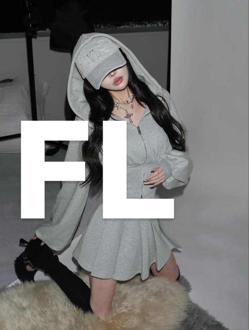 【新品】Darichダーリッチ　カラーラメスウェットプリーツミニスカート