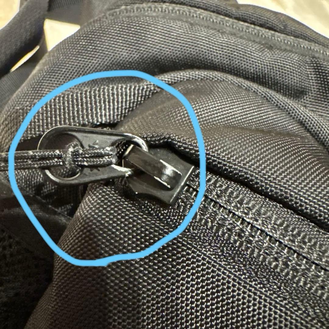 THE NORTH FACE ブラック ショルダーバッグ　抱っこ紐