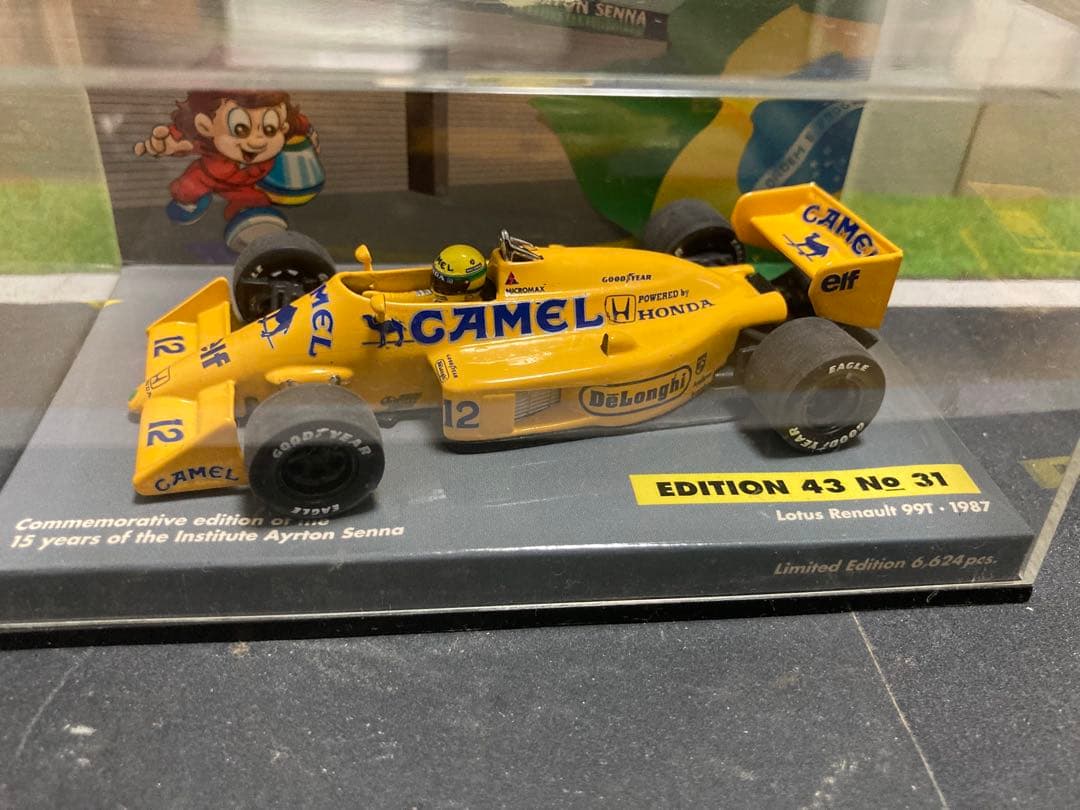 ミニチャンプス(キャメル仕様)‼️ロータスホンダ99T アイルトンセナ