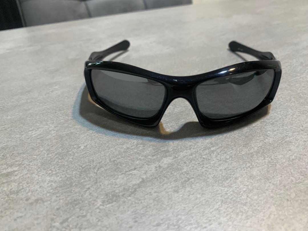 Oakley ブラックサングラス ケース付き made in USA