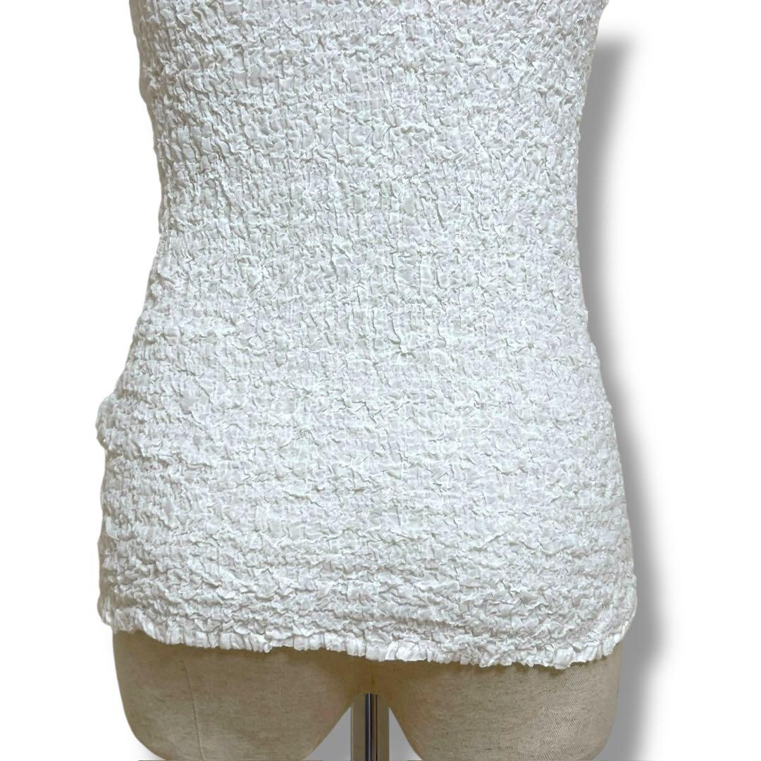 ISSEY MIYAKE me シャーリングカットソー 白　ワッフルプリーツ