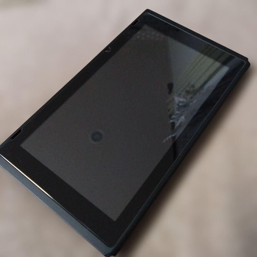 ニンテンドースイッチ　本体　ジョイコン　セット