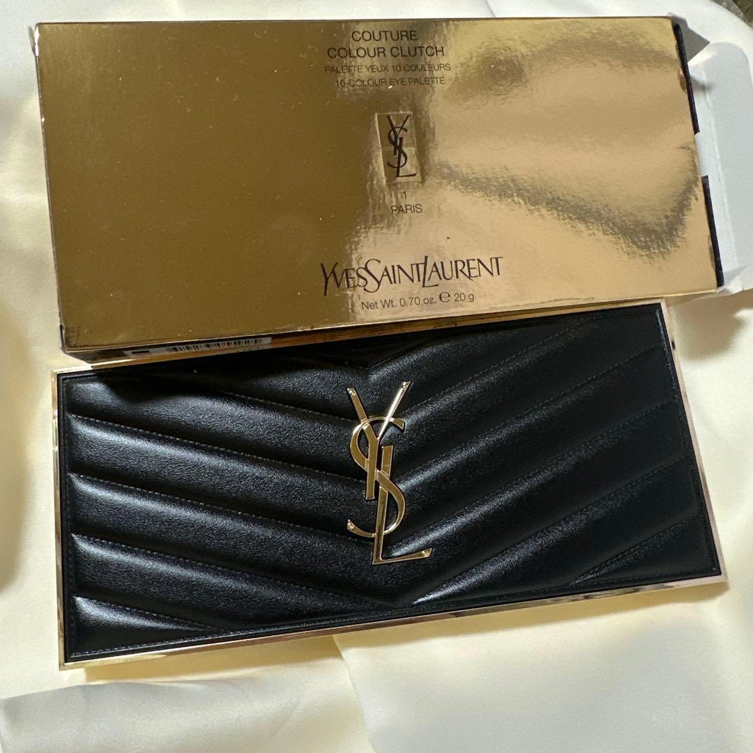 新品未使用　イヴ・サンローラン　クチュールカラークラッチ　No.1 アイシャドウ