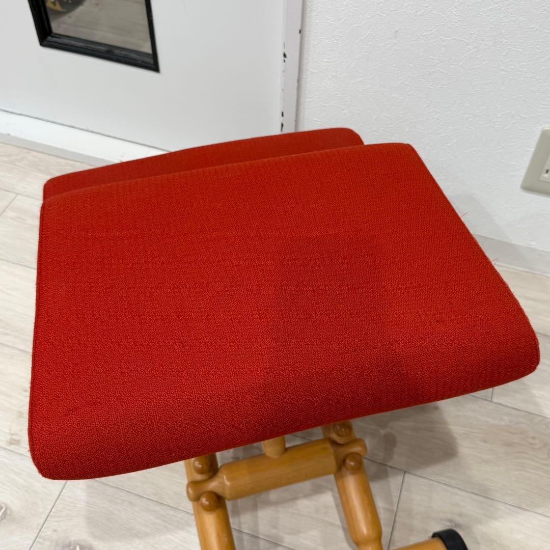 VARIER STOKKE ヴァリエール　ストッケ　バランスチェア　レッド