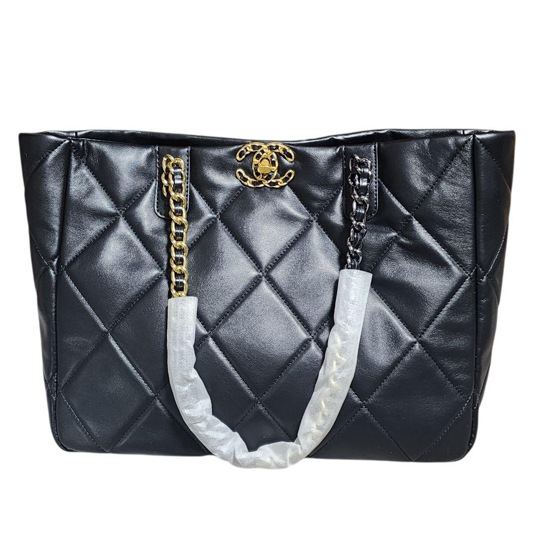 シャネル　トートバッグ　ショルダーバッグ　ゴールドチェーン　ノベルティ