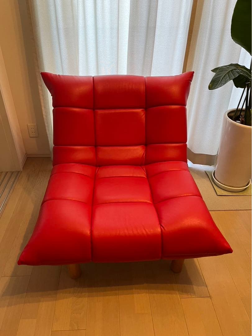 【美品・最終値下げ・送料込み】本革ソファ　1人掛け　おしゃれ　赤　ローソファ