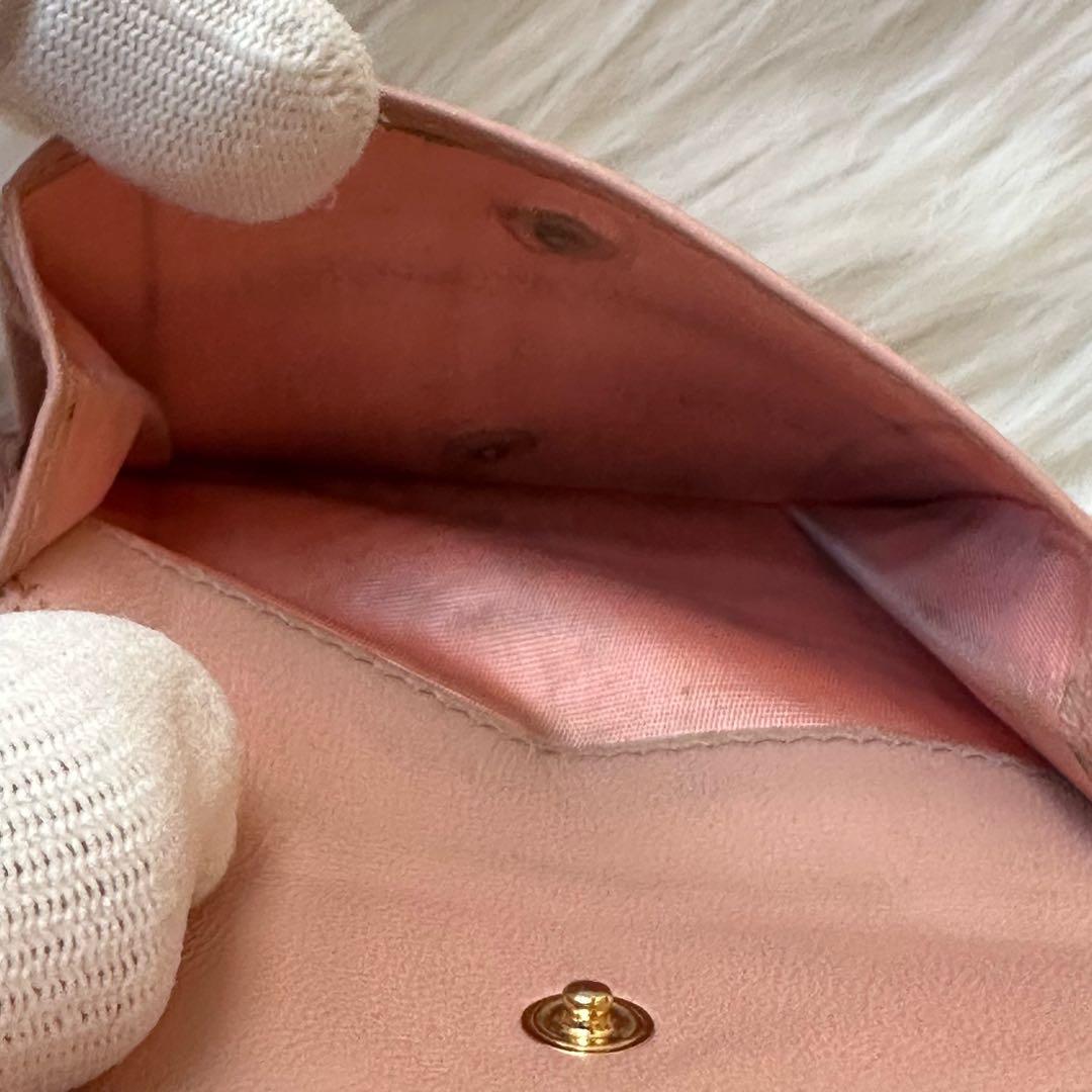 MIUMIU マテラッセ 二つ折り 財布 ピンク ベージュ レザー