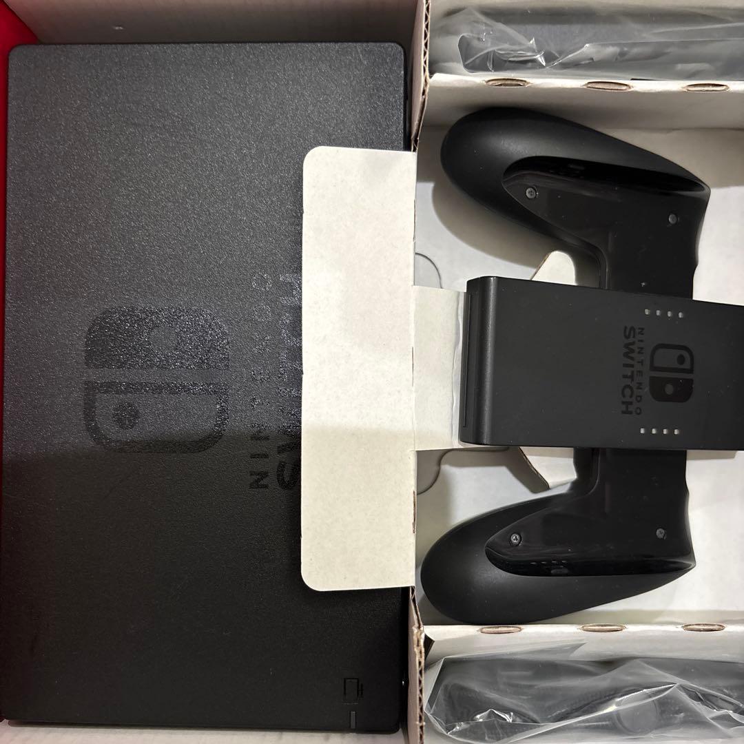 任天堂 Nintendo Switch スマートポーチ付 2022年製