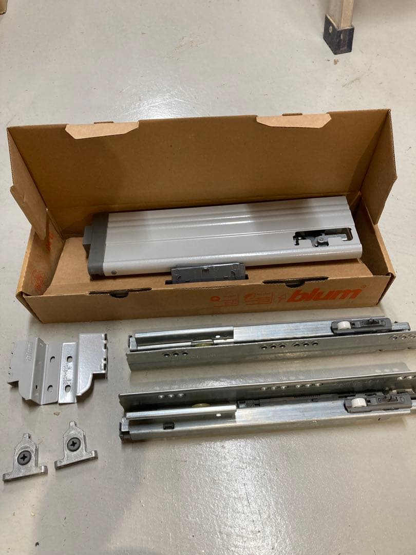 blum レール 300mm 4セット